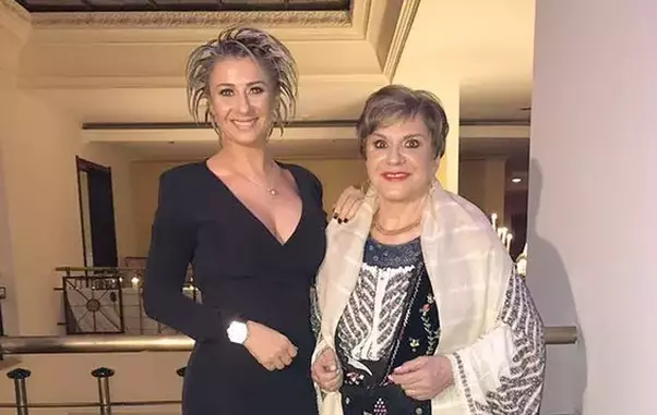 1-anamaria-prodan-si-ionela-prodan