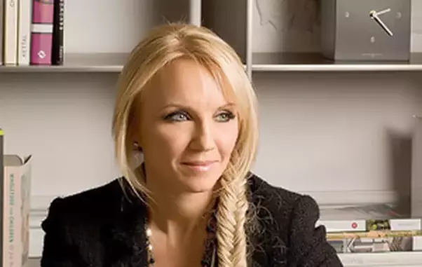 Camelia-Sucu-a-negociat-cu-Ion -Tiriac-pentru-un-bolid-de -200.000-euro-