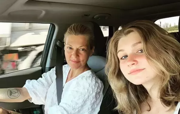 dana nalbaru fiica
