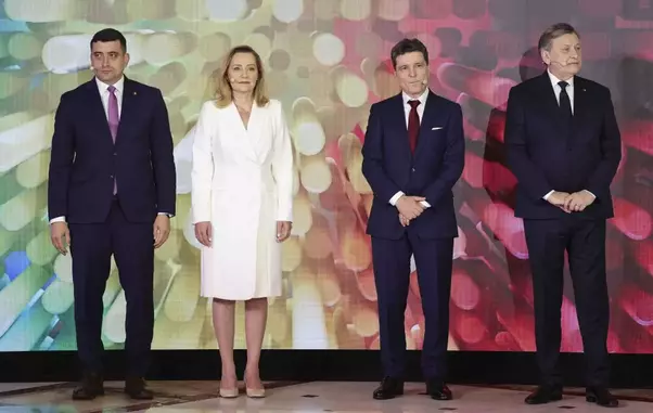 whatsapp-image-2025-04-28-at-20-52-21