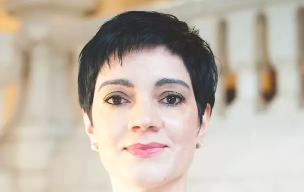 delia dinu