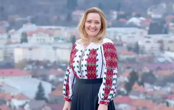 elena-lasconi-2