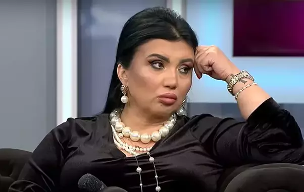 adriana-bahmuteanu-3