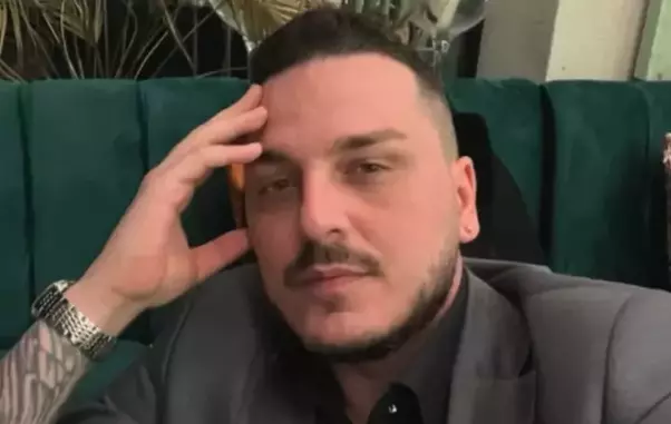 9faae70271d5415b9265ba3bf76db5a0b170602a-1