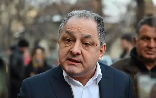 hepta_8249137-scaled