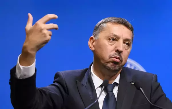 hepta_8386974-scaled