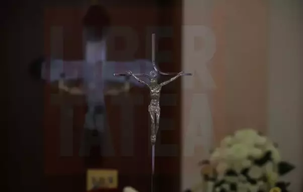 horia-moculescu-sicriu-priveghi-5