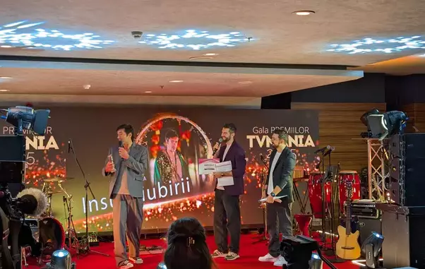 radu-valcan-premiile-tvmania-2025-2-scaled
