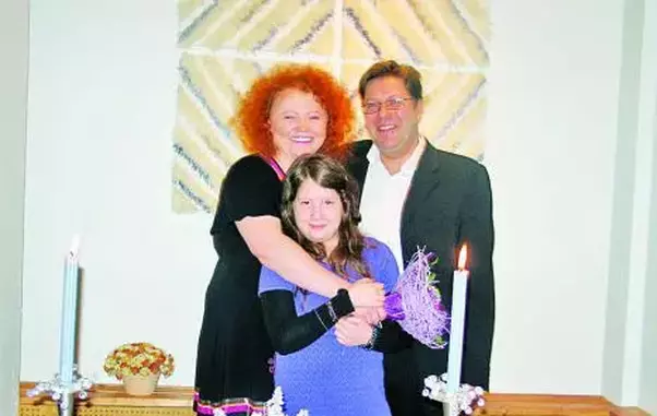 narcisa-suciu-sot-fiica