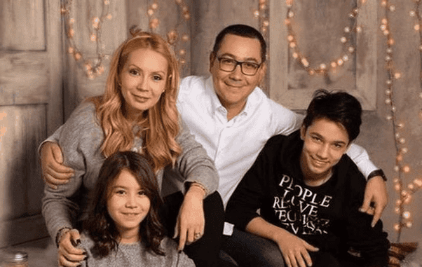 victor ponta copii3