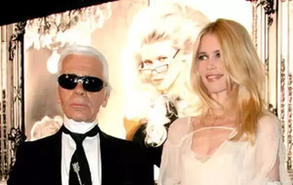 1586594.1-karl-lagerfeld-claudia-schiffer0