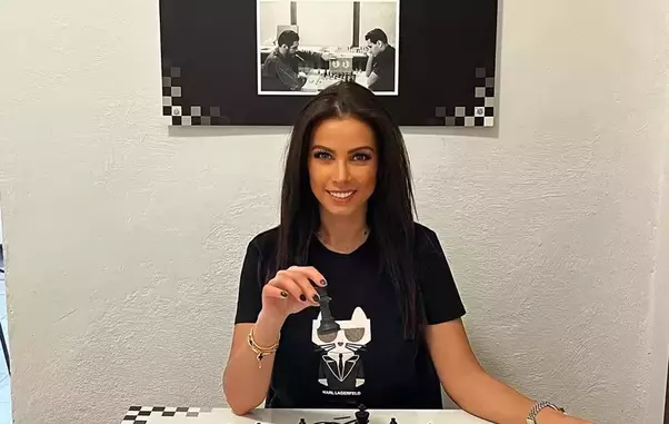 490379658_9855182191159703_5768447594614993626_n