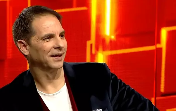 Dan Negru (4)