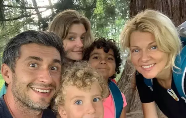 dragos-bucur-dana-nalbaru-familie