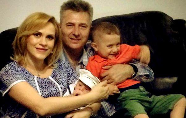 Trecutul neștiut al Gabrielei Firea. Ce studii are și unde s-a angajat prima oară, în 1990