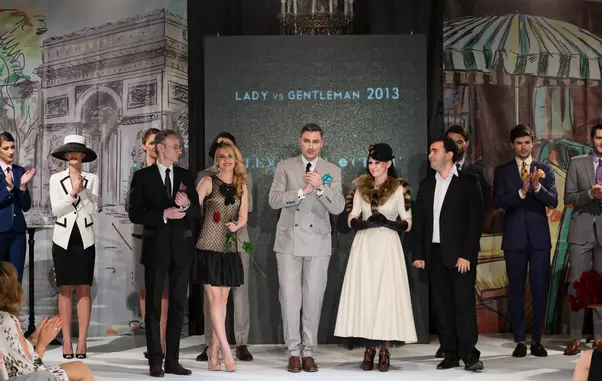 prezentare Alexandru Ciucu 86