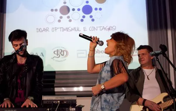 Lansare Ia-ma de mana, concert Delia