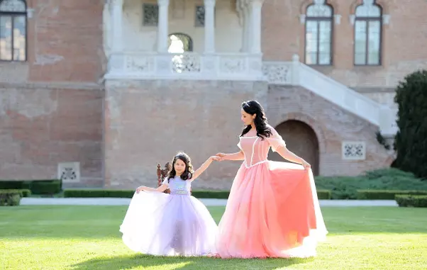 Andreea Marin si Violeta