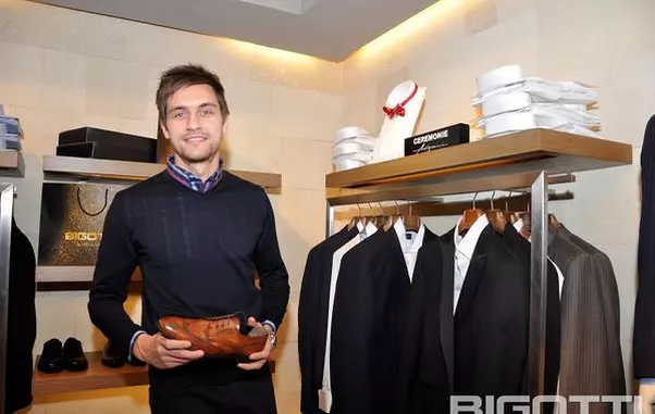 Ciprian Tătăruşanu – Shopping si autografe in magazinul BIGOTTI