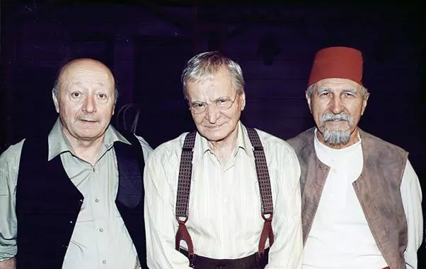 Actorii Marin Moraru, Radu Beligan si Gheorghe Dinica intr-o pauza a repetitiilor la piesa Take Ianke si Cadir de la TNB._2000