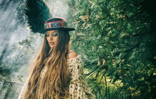 Motivul pentru care Delia poarta peruci 1