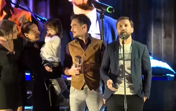 Amalia, Flavia Mihășan, Răzvan Simion, Dani Oțil