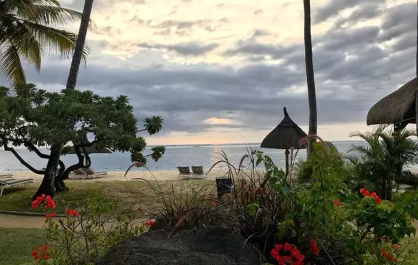 Adela Popescu – Mauritius