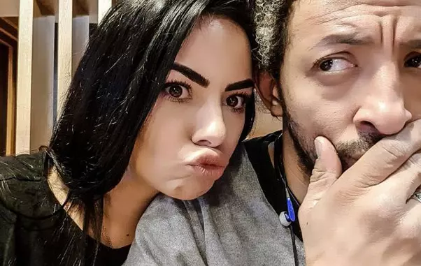 Kamara şi iubita Mădălina s-au despărţit