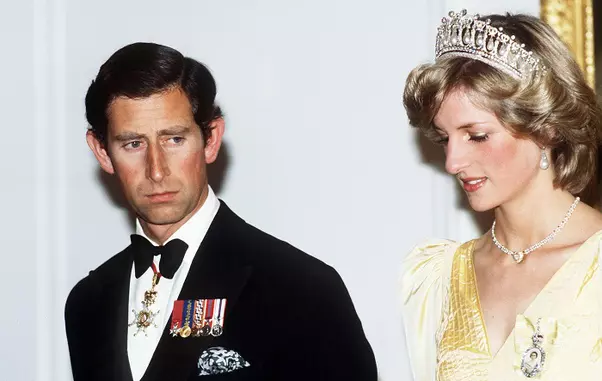 Prințesa Diana și Prințul Charles în anul 1983 la un eveniment în Wellington