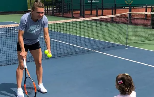 Simona Halep şi nepoţica sa