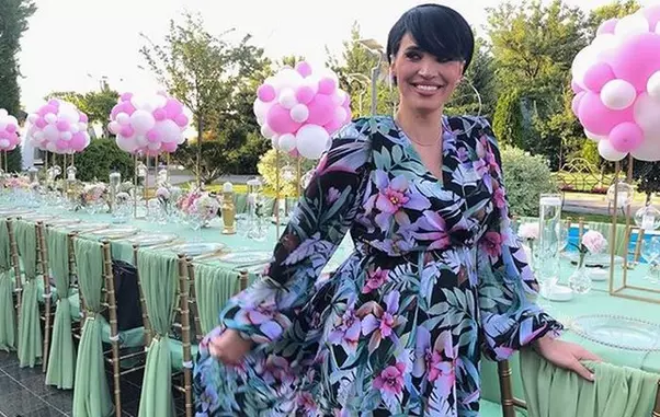 Adelina Pestrițu se pregătește de naștere