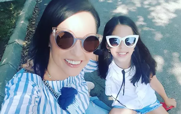 Andreea Marin si Violeta