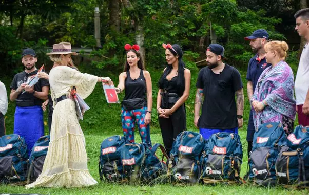 Asia Express a inceput