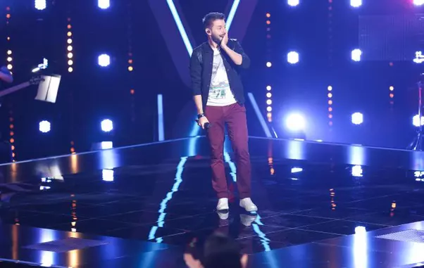 Bogdan Ioan, ]n blind-uri la „Vocea României, uimit de reacía juraílor, care i-au cerut bis!”