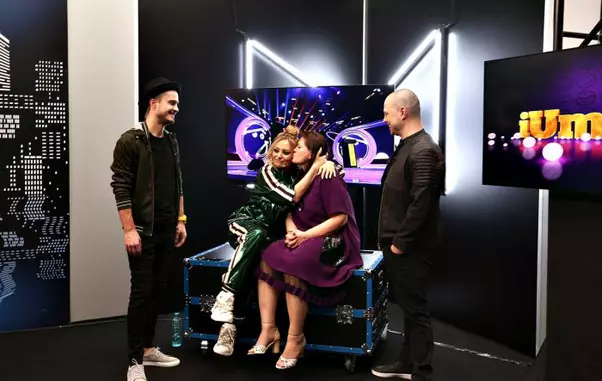 Mama Deliei la iUmor