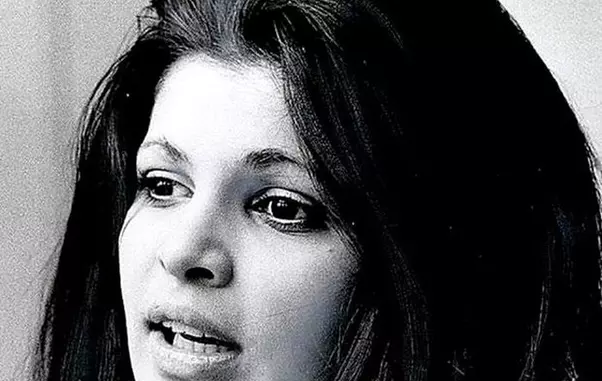 Aura Urziceanu, în tinerețe.