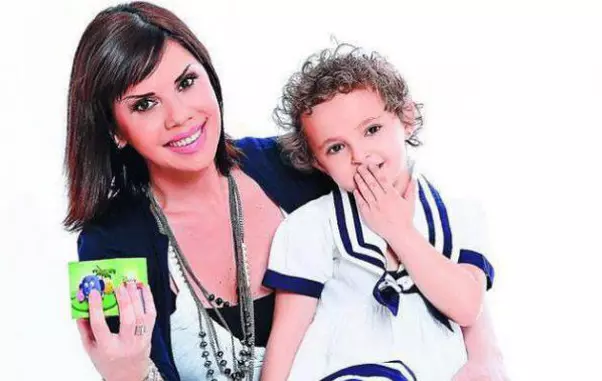 Luminiţa Anghel a adoptat o fetiţă, Măriuca