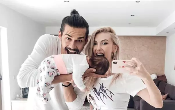 Andreea Bălan, Clara și George Burcea