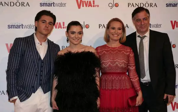 Andreea Esca si familia ei