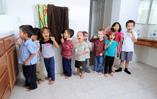 Nadya Suleman a nascut 8 copii deodata