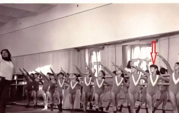 Aşa arăta Nadia Comăneci la 6 ani, când s-a apucat de gimnastică