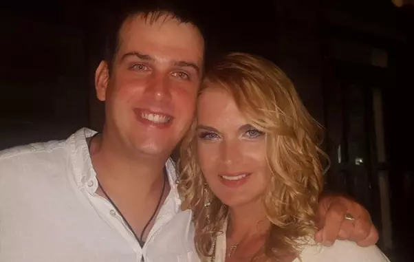 Manuela Hărăbor și fiul ei, Andrei