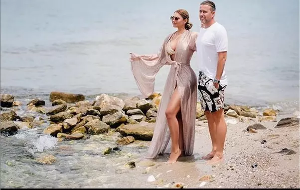 Anamaria Prodan și Laurențiu Reghecampf infirmă zvonurile despre divorț.