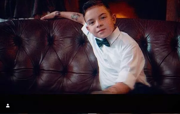 Cezar Stratan calcă pe urmele tatălui său și ale surorii sale, Cleopatra.