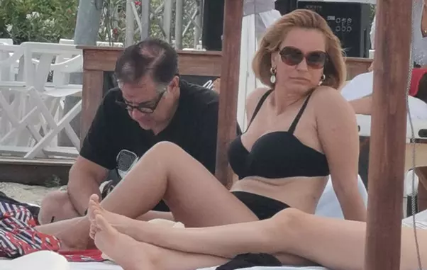 Andreea Esca în costum de baie