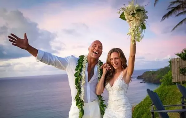 Dwayne Johnson s-a căsătorit în secret