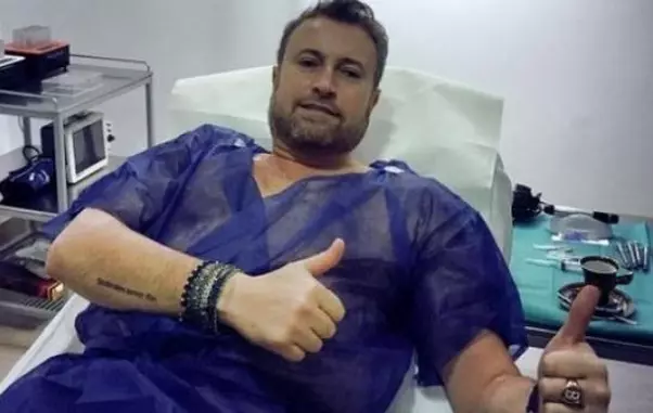 Cătălin Botezatu a fost operat de cancer