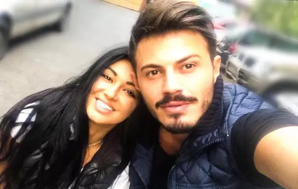 Elena și soțul ei, Răzvan