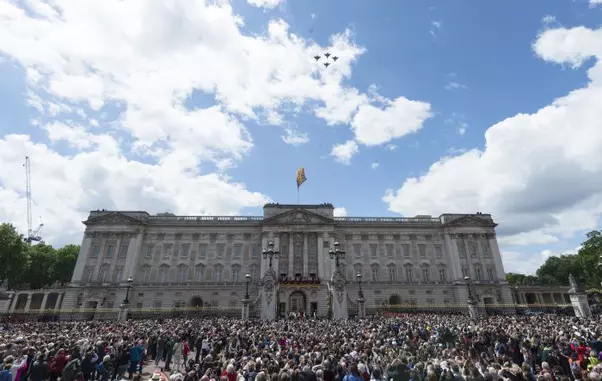 Palatul Buckingham – 2019, ceremonia Trooping The Colour ce marchează ziua de naștere a suveranei. Anul acesta, Elisabeta a II-a a împlinit 93 de ani.
