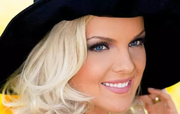 Oana Andoni va deveni mamă pentru a doua oară